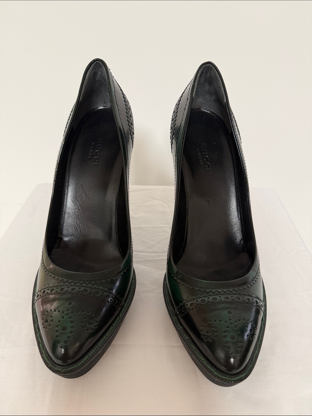 Gucci Dark Green Leather Brogue Pointed-Toe Pumps